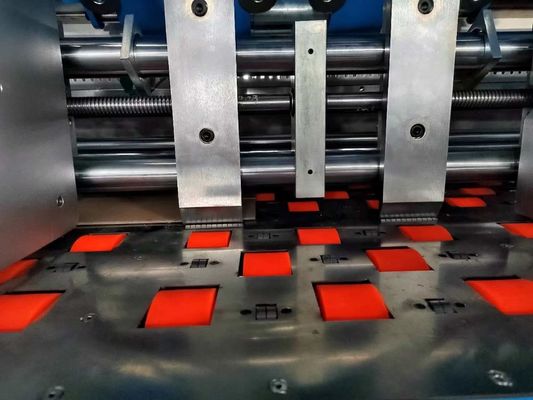 150m/Min Servo Otomatik Yüksek Hızlı 5 katmanlı Dalgalanmış Kağıt Yaprakla Yaprak Laminasyon Makinesi