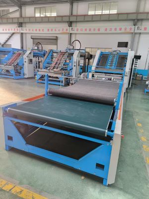 Otomatik Servo Düzeltme Teknolojisi ile Yüksek Kesinlik Yüksek Hızlı Flüt Laminatör Makinesi Model GFS1500