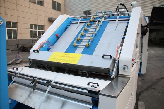 Otomatik Servo Düzeltme Teknolojisi ile Yüksek Kesinlik Yüksek Hızlı Flüt Laminatör Makinesi Model GFS1500