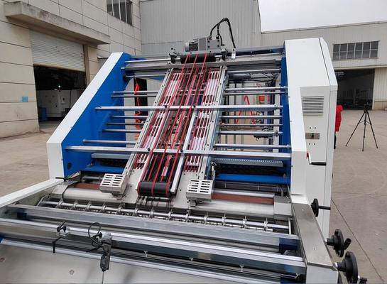 Otomatik Flüt Laminatör Makinesi, Ticari Ticaretlerde Gürültülü Karton Laminasyonu ve Litho Laminasyon Performansı için Tasarlanmıştır
