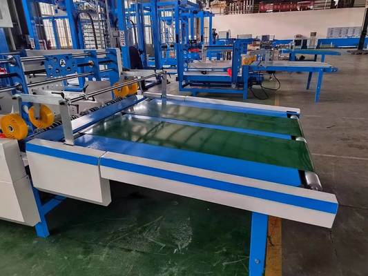 Otomatik Çevirmeli İstifleme Makinesi, Oluklu Laminatör İçin Yavaş Kağıt Masası ve Sistem Bileşenleri Entegre Edilmiş, Paketleme Üretiminde Çevirme ve İstifleme