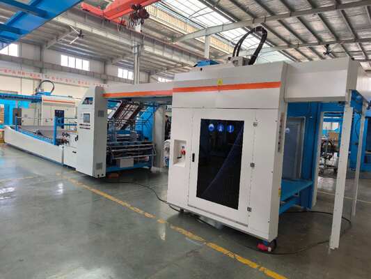 Otomatik Flüt Laminatör Makinesi, Ticari Ticaretlerde Gürültülü Karton Laminasyonu ve Litho Laminasyon Performansı için Tasarlanmıştır