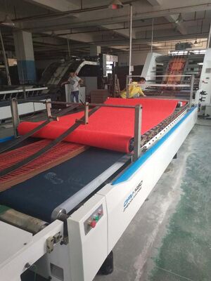 Elektrik Gücü Sistemi Otomatik Flüt Laminatör Makinesi, 150 ila 800 gramlık en üst kağıt kalınlığı ve en az 400X380mm'lik kağıt boyutu için tasarlanmıştır
