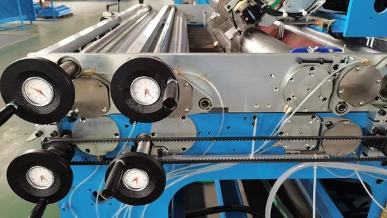 Yüksek Hızlı Karton Kutu Flüt Laminasyon Makinesi Otomatik 1700X1700mm